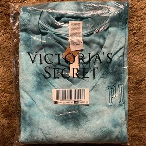 PINK Oversized V-Neck Sweater